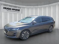 Magnetic metallic Gebraucht 2022 Ford Focus Vignale Kombi | 23.390 € (Fairer Preis)