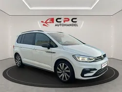 Weiß Gebraucht 2017 VW Touran Highline Van / Kleinbus | 16.400 € (Guter Preis)