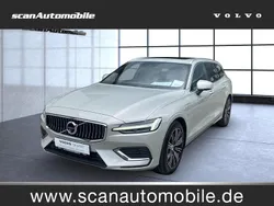 Andere Gebraucht 2022 Volvo V60 Plus Kombi | 37.990 € (Etwas zu teuer)