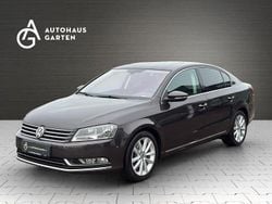 Braun Gebraucht 2011 VW Passat Highline Limousine | 6.250 € (Guter Preis)