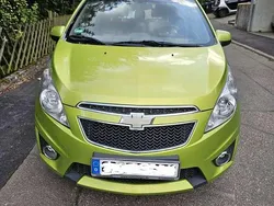 Grün Gebraucht 2011 Chevrolet Spark LT Kleinwagen | 2.300 € (Fairer Preis)