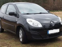 Schwarz Gebraucht 2010 Renault Twingo Kleinwagen | 2.690 € (Guter Preis)
