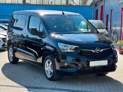 Schwarz Gebraucht 2021 Opel Combo Life Van / Kleinbus | 17.995 € (Guter Preis)