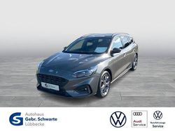 Grau Gebraucht 2021 Ford Focus ST-Line Limousine | 16.290 € (Fairer Preis)