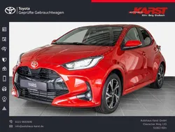 Karmina rot Neu 2025 Toyota Yaris Hybrid Comfort Kleinwagen | 28.740 € (Teuer)