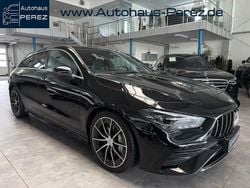 Kosmosschwarz metallic (metallic) Gebraucht 2024 Mercedes CLA35 AMG Shooting Brake AMG Kombi | 48.949 € (Etwas zu teuer)