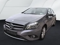 Mountaingrau met. Gebraucht 2015 Mercedes A180 Limousine | 14.999 € (Fairer Preis)