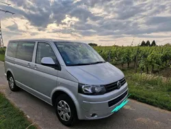 Silber Gebraucht 2014 VW Caravelle Van / Kleinbus | 20.000 €