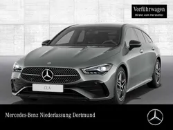 Grau Gebraucht 2025 Mercedes CLA180 AMG Limousine | 39.999 € (Fairer Preis)
