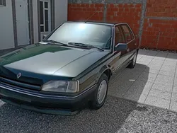 Grün Gebraucht 1992 Renault R25 Limousine | 6.000 €