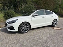 Weiß Gebraucht 2022 Hyundai i30 Edition 30+ Coupé | 18.650 € (Etwas zu teuer)