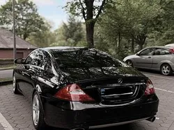 Schwarz Gebraucht 2004 Mercedes CLS350 Limousine | 9.899 € (Teuer)