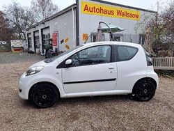 Weiß Gebraucht 2012 Citroën C1 Kleinwagen | 2.890 € (Fairer Preis)