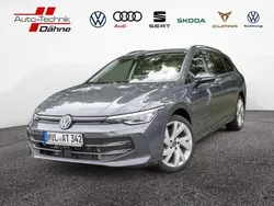 Grau Gebraucht 2024 VW Golf VIII Style Kombi | 34.880 € (Teuer)