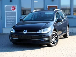 Schwarz Gebraucht 2018 VW Golf VII Sound Kombi | 10.189 € (Superpreis)