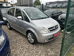 Blau Gebraucht 2005 Opel Meriva Edition Van / Kleinbus | 3.600 € (Fairer Preis)