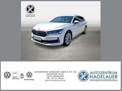 Weiß Gebraucht 2025 Skoda Superb Selection Kombi | 36.243 € (Guter Preis)