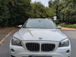 Weiß Gebraucht 2013 BMW X1 xLine SUV | 10.499 € (Etwas zu teuer)