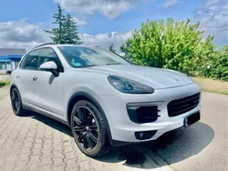 Weiß Gebraucht 2015 Porsche Cayenne S SUV | 33.900 € (Guter Preis)