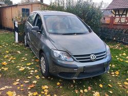 Grün Gebraucht 2006 VW Golf Plus Cross Van / Kleinbus | 2.900 € (Fairer Preis)