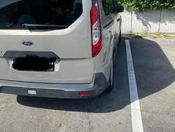 Gebraucht 2016 Ford Tourneo Van / Kleinbus | 11.800 € (Fairer Preis)