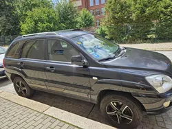 Schwarz Gebraucht 2009 Kia Sportage Attract SUV | 3.800 € (Guter Preis)