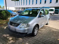 Silber Gebraucht 2007 VW Touran Van / Kleinbus | 3.000 € (Superpreis)