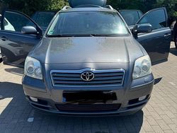 Gebraucht 2004 Toyota Avensis T2 Kombi | 3.400 € (Fairer Preis)
