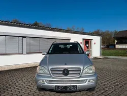 Silber Gebraucht 2002 Mercedes ML500 SUV | 3.700 € (Fairer Preis)
