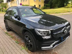 Schwarz Gebraucht 2021 Mercedes 200 SUV | 41.000 €