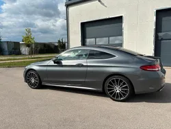 Grau Gebraucht 2016 Mercedes C300 AMG line Coupé | 29.900 €
