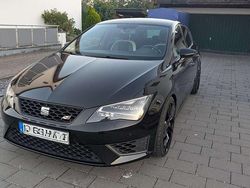Schwarz Gebraucht 2015 Seat Leon Limousine | 15.000 € (Fairer Preis)