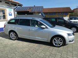 Silber Gebraucht 2019 Skoda Octavia Premium Edition Kombi | 16.990 € (Fairer Preis)