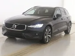 Schwarz Gebraucht 2024 Volvo V60 Core Kombi | 39.600 € (Fairer Preis)