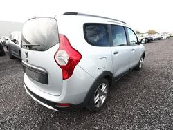 Highland grau metallic highland grau metallic Gebraucht 2022 Dacia Lodgy Stepway Van / Kleinbus | 15.358 € (Etwas zu teuer)