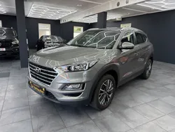Grau Gebraucht 2019 Hyundai Tucson Advantage SUV | 16.499 € (Fairer Preis)