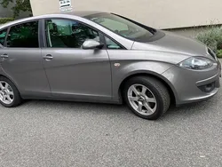 Grau Gebraucht 2006 Seat Altea Van / Kleinbus | 700 € (Superpreis)