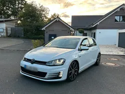 Weiß Gebraucht 2013 VW Golf VII GTD Limousine | 10.370 € (Etwas zu teuer)