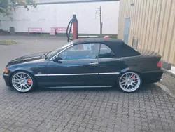 Schwarz Gebraucht 2000 BMW 330 Cabriolet Cabrio | 9.899 € (Etwas zu teuer)