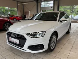 Weiß Gebraucht 2020 Audi A4 Sport Kombi | 22.299 € (Fairer Preis)