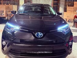 Braun Gebraucht 2017 Toyota RAV4 Hybrid SUV | 16.800 €