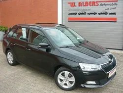 Schwarz Gebraucht 2022 Skoda Fabia Ambition Kombi | 17.890 € (Fairer Preis)