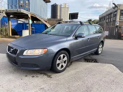 Grau Gebraucht 2009 Volvo V70 Kombi | 1.350 € (Superpreis)