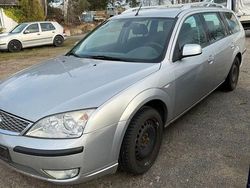 Silber Gebraucht 2006 Ford Mondeo Ambiente Kombi | 399 € (Superpreis)