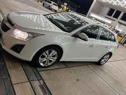 Weiß Gebraucht 2014 Chevrolet Cruze LTZ Kombi | 9.300 €