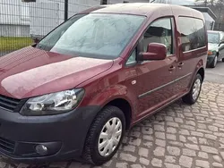 Rot Gebraucht 2011 VW Caddy Trendline Van / Kleinbus | 3.990 € (Guter Preis)