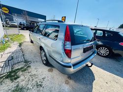 Silber Gebraucht 2004 Ford Mondeo Ghia Kombi | 1.299 € (Guter Preis)