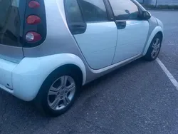 Weiß Gebraucht 2006 Smart ForFour Limousine | 2.499 €