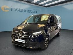 Schwarz Gebraucht 2024 Mercedes EQV300 Van / Kleinbus | 49.199 € (Etwas zu teuer)