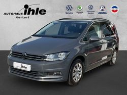 Grau Gebraucht 2022 VW Touran Comfortline Van / Kleinbus | 28.480 € (Fairer Preis)
